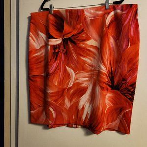 Polyester pencil skirt 26/28